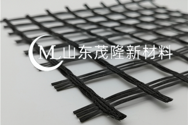 玻璃纤维土工格栅产品演示图3