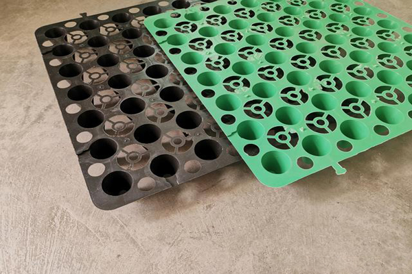 蓄排水板的特点有哪些？  第1张