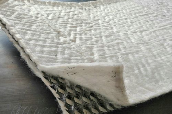 揭秘复合排水网的制造工艺  第1张