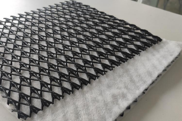 三维复合排水网的优势揭秘，了解一下吧！  第2张