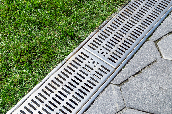 为什么排水沟渠道会堵塞？  第3张