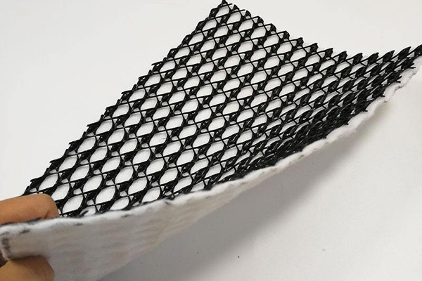 三维复合排水网的三维网芯相较于二维网芯有何优势  第3张