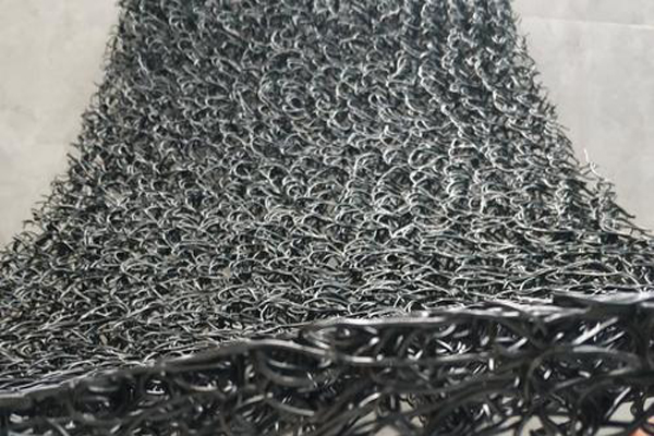 复合排水网垫的施工工艺  第2张