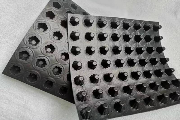 排水板和土工布的作用区别