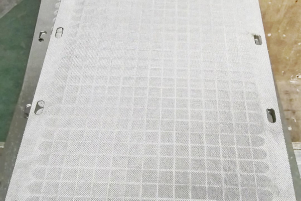 三维复合排水网和滤水网的区别有哪些呢？  第2张