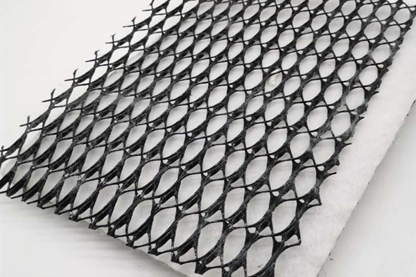 三维复合排水网在填挖交界路基中的应用  第3张