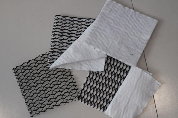 三维复合排水网在尾矿堆积坝中的应用  第1张