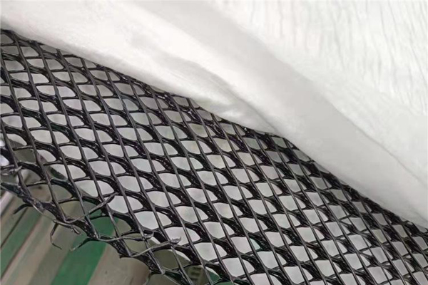 三维复合排水网怎么固定呢？  第3张
